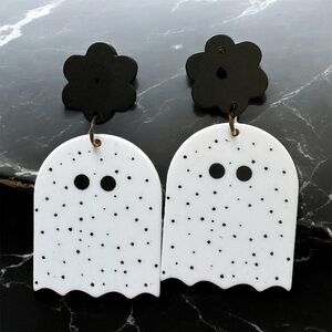 Halloween Acrylic Earrings!